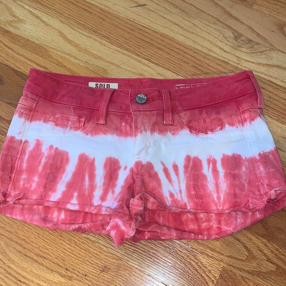 Jean shorts tie dye